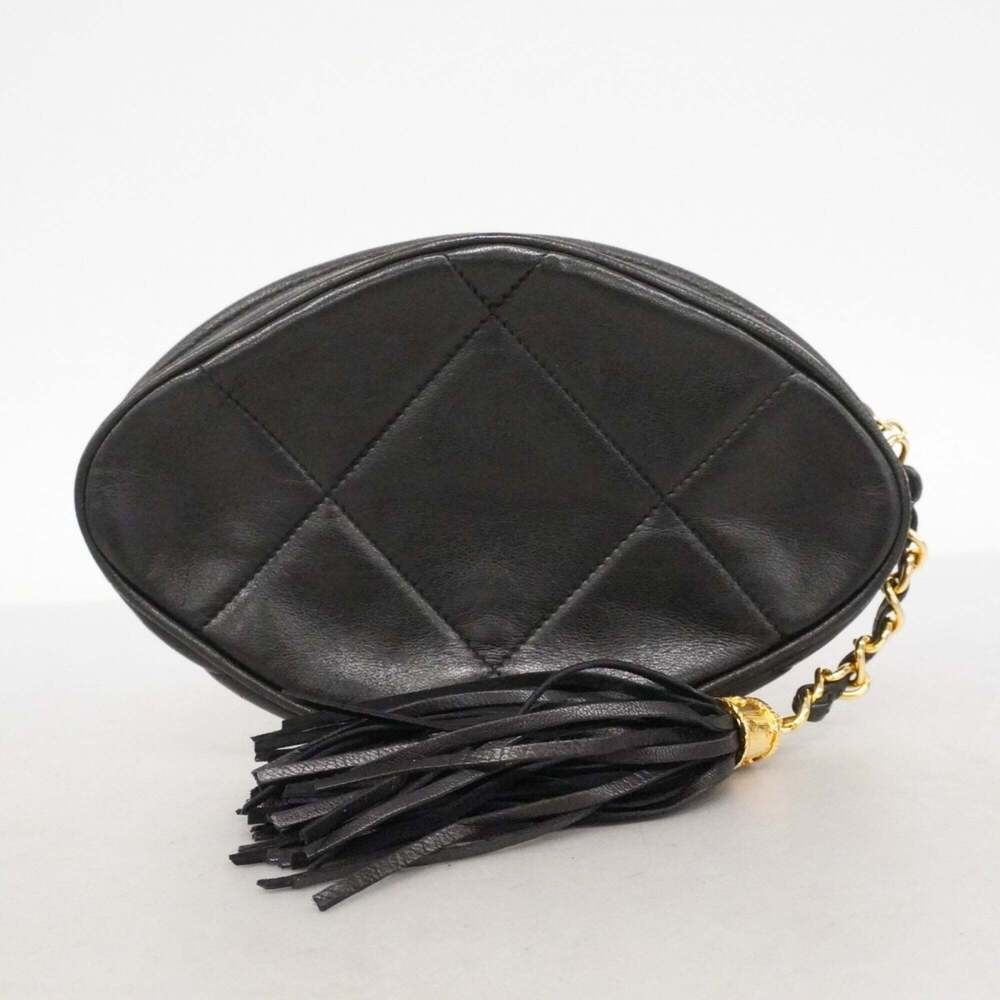 CHANEL Black Lambskin Leather Clutch Bag - Picture 9 of 10
